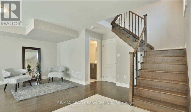 Building Photo - 34 Brushwood Dr