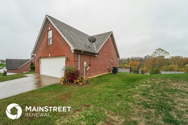 Foto del edificio - 2825 Horse Trail Rd