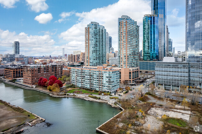 Aerial Photo - Liberty Terrace