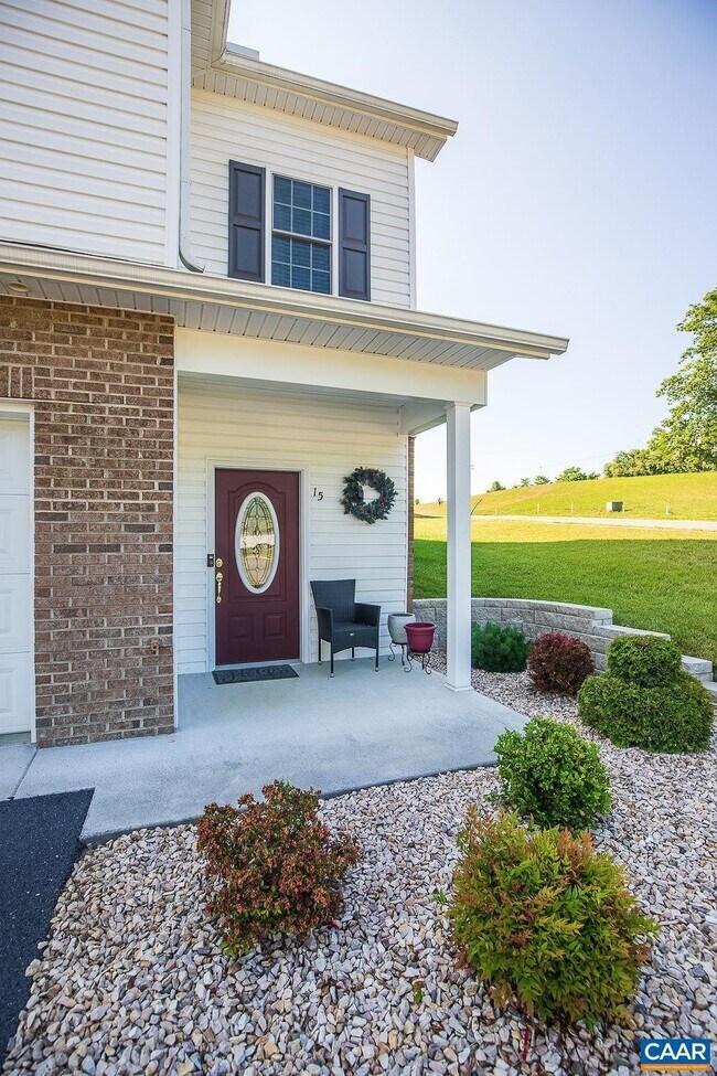 Foto del edificio - 15 Collinswood Wy