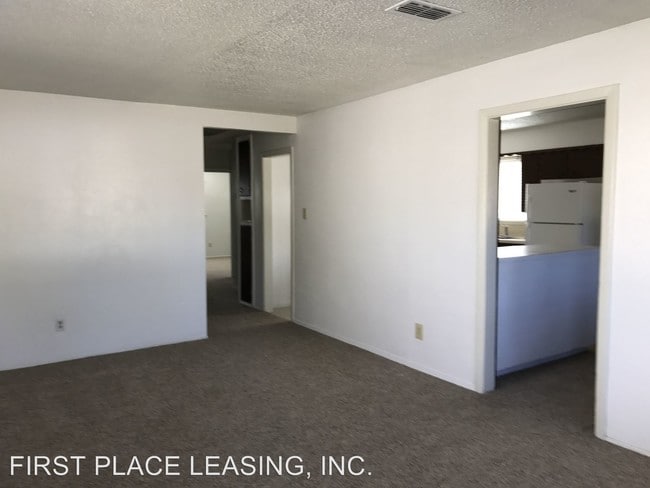 Building Photo - 3 br, 2 bath House - 129 Manson Dr.