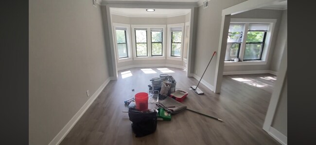 Foto del edificio - 6517 N Newgard Ave