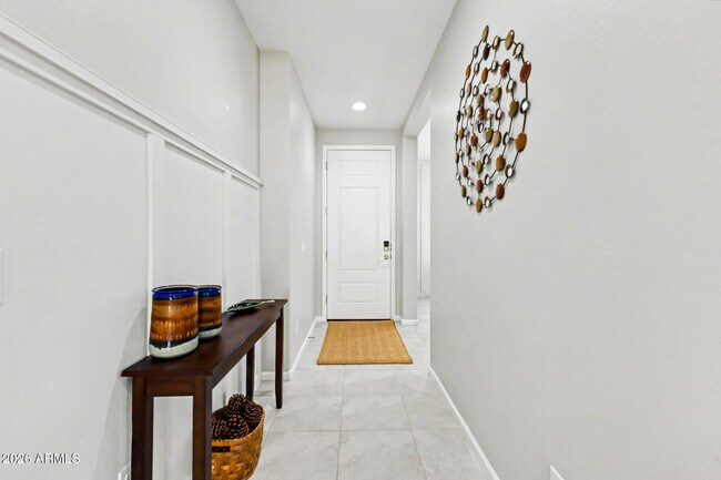 Foto del edificio - 15634 W Winslow Ave