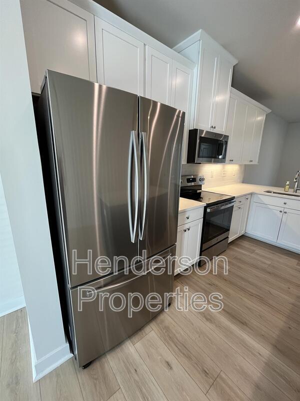 Foto del edificio - 4750 Chastain Ave
