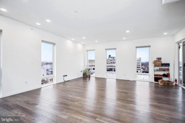 Foto del edificio - 1501 N 31st St