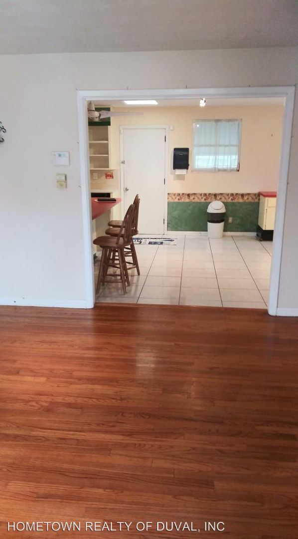 Foto del edificio - 3 br, 2 bath House - 11312 Duval Road