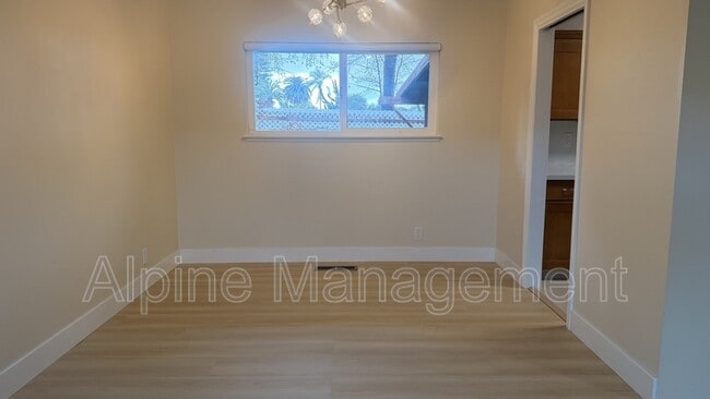 Building Photo - 40983 Pajaro Dr