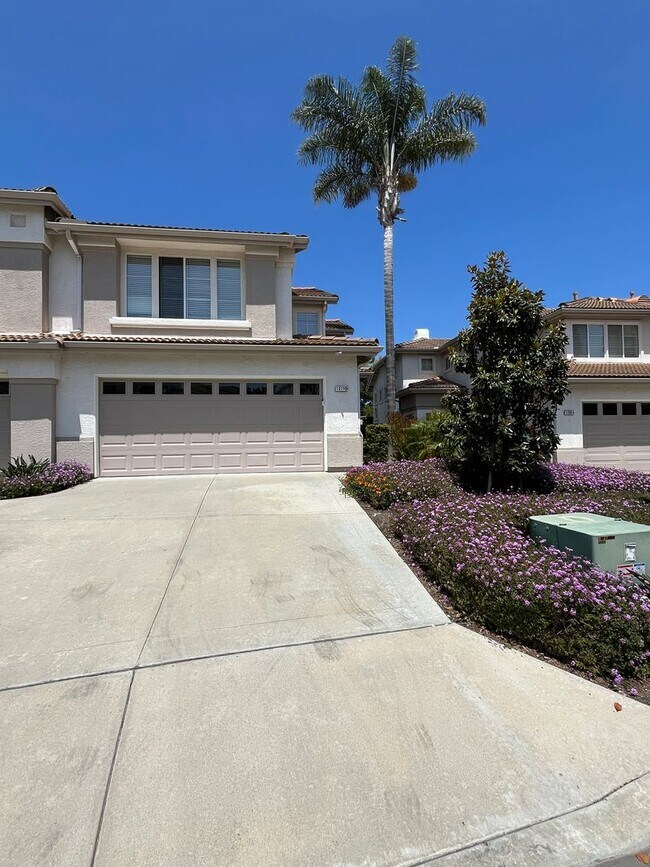 Building Photo - 1215 Natoma Way