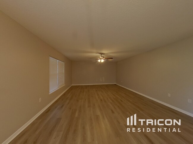 Building Photo - 1814 Torrington Dr