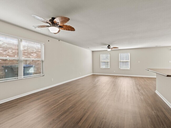 Foto del edificio - 208 Sedgewick Dr