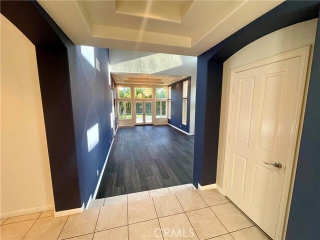 Building Photo - 6 Emerald Glen