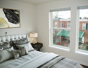 Renaissance Row photo'