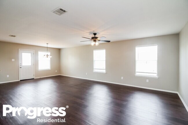 Foto del edificio - 1301 Burleson St