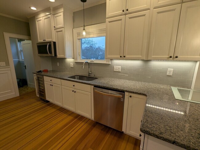 Foto del edificio - 185 Mystic St