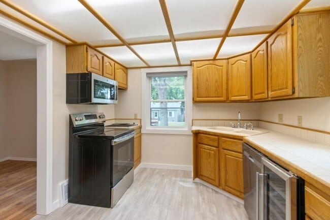 Building Photo - 2 bedroom in Billings MT 59102