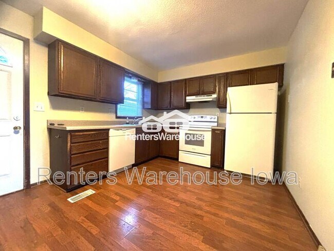 Building Photo - 4122 77th St Cir