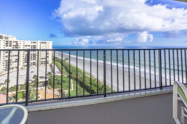 Building Photo - 100 Ocean Trail Way
