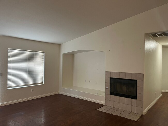 Foto del edificio - Home Available in Victorville!