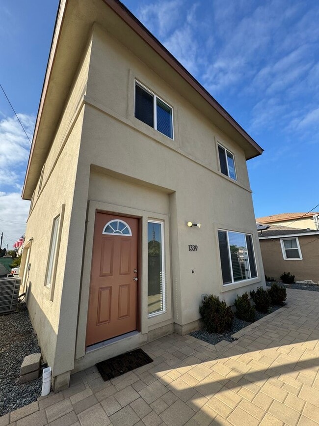 Building Photo - 1339 Elder Ave