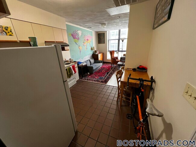 Foto del edificio - 81 Essex St