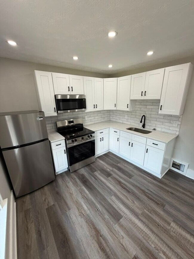 Foto del edificio - 1700 E 290th St