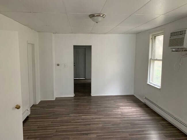 Foto del edificio - 3714 E 50th St