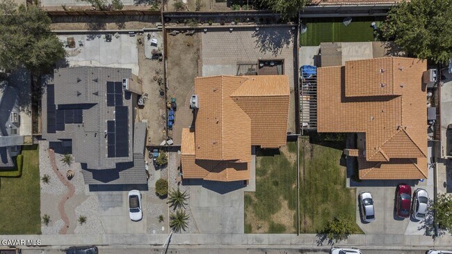 Building Photo - 37310 Newbury Pl