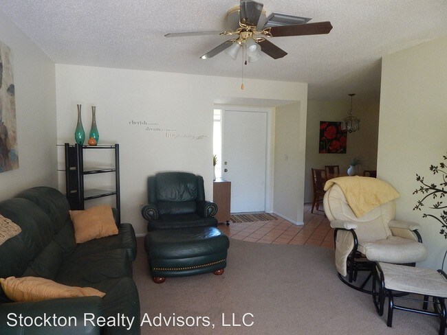 Building Photo - 1549 Springwood Dr