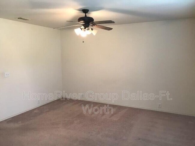 Building Photo - 10712 Traymore Dr