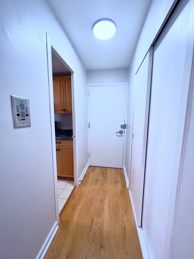 Foto del edificio - 3950 N Lake Shore Dr