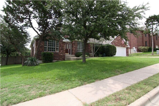 Building Photo - 10405 Grand Oak Dr