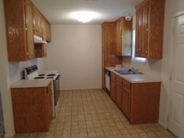 Building Photo - 3834 Wake Forest Ln