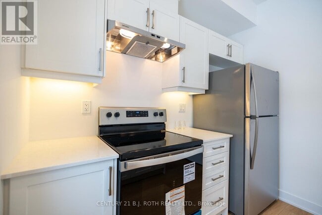 Building Photo - 236 Prince William Way