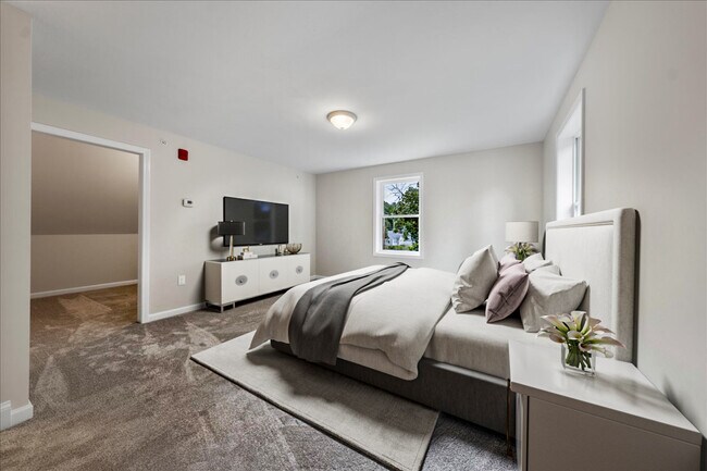 Foto del edificio - 62 N Main St