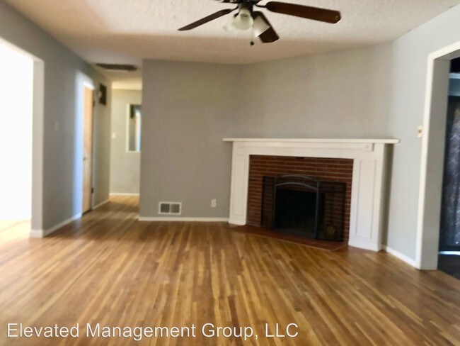 Building Photo - 3 br, 2 bath House - 10101 Chapala Ct