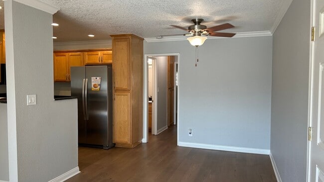 Interior Photo - Summer Crest Apartments