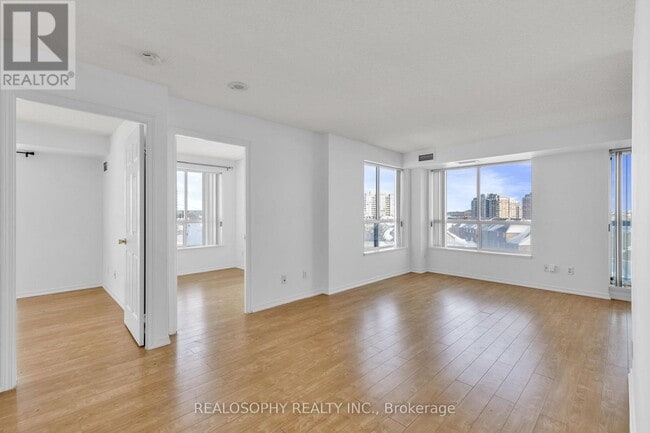 Building Photo - 3 Ellesmere St