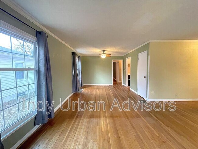 Foto del edificio - 5830 Ralston Ave