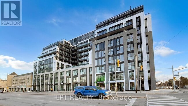 Building Photo - 801 The Queensway