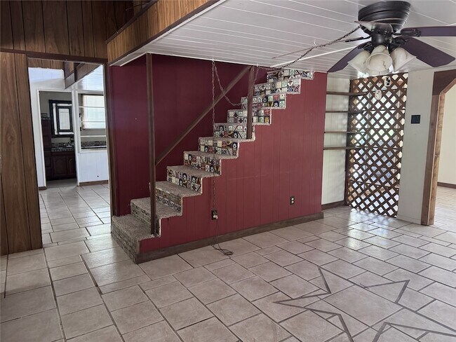 Foto del edificio - 16477 Piper Ln