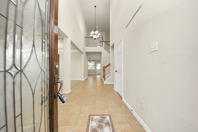 Foto del edificio - 12506 Short Springs Dr