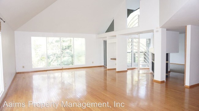 Building Photo - 1 br, 1 bath House - 1812 Spruce St