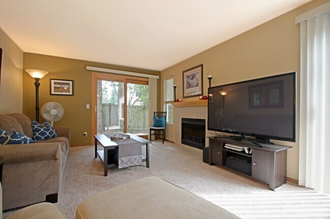 Photo - 13320 NE 137th Pl Apartment