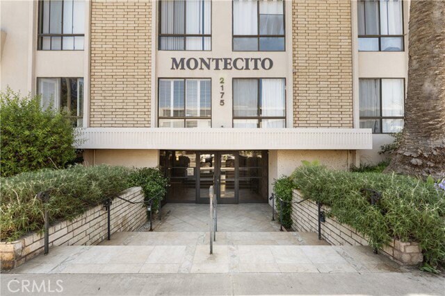 Foto del edificio - 2175 S Beverly Glen Blvd