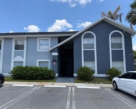 Building Photo - 4240 Pershing Pointe Pl