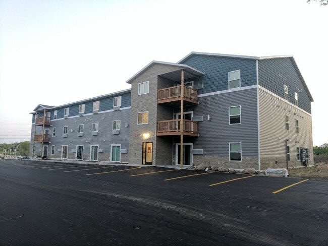 Building Photo - 401 N Tower Rd