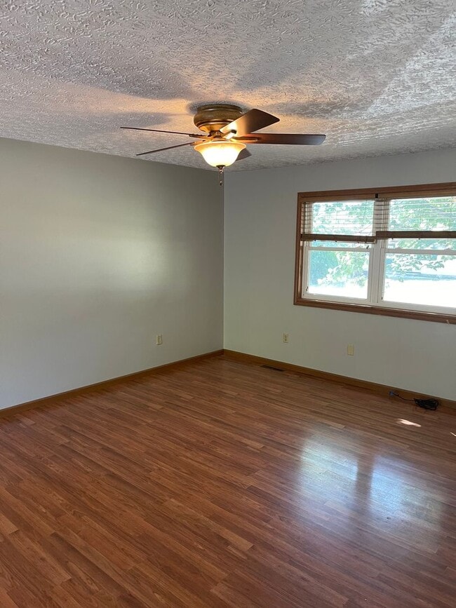 Foto del edificio - Available December 21st! SPACIOUS & PET FR...