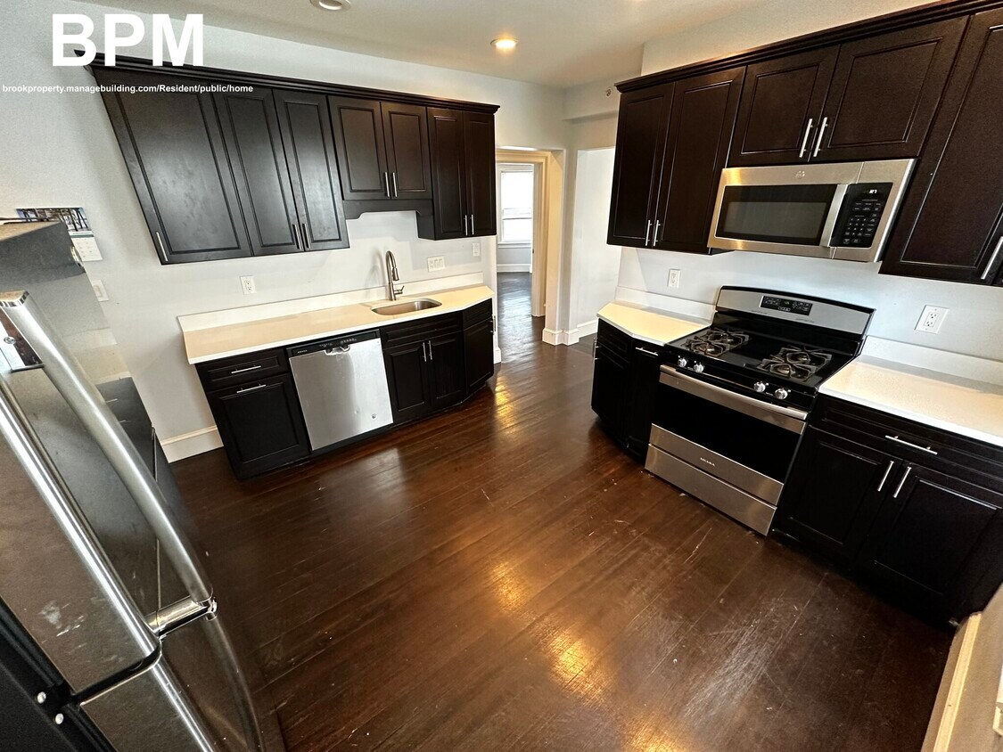 Foto principal - 74 Weld Hill St