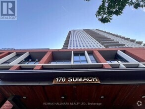 Building Photo - 170-1170 Sumach St
