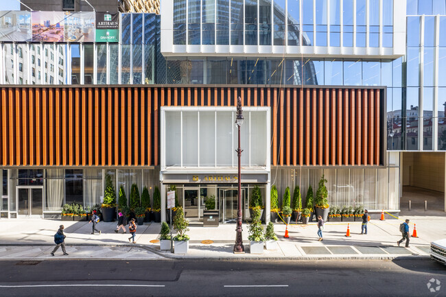 Building Photo - Arthaus